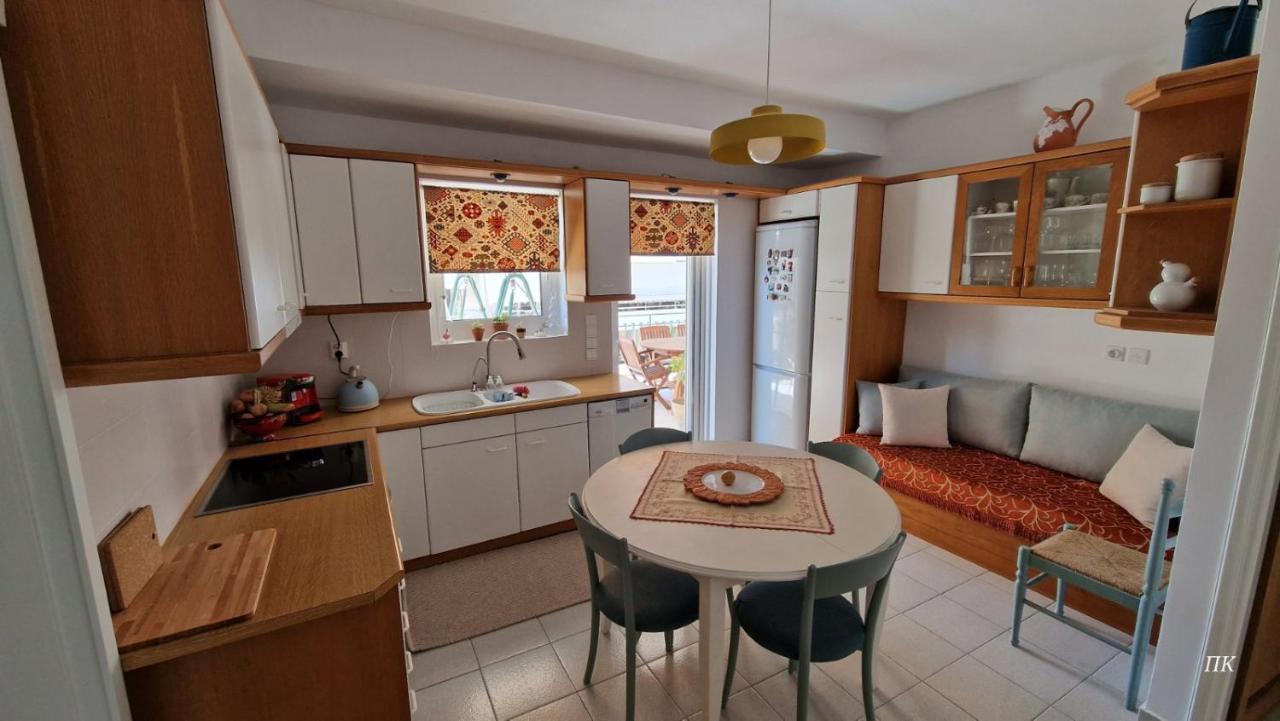 Two Bedroom Flat Near Airport Палліні Екстер'єр фото