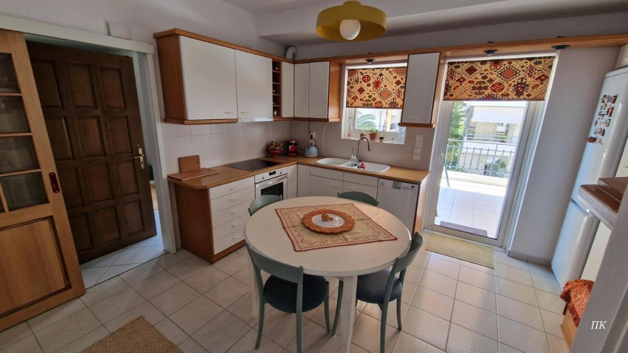 Two Bedroom Flat Near Airport Палліні Екстер'єр фото